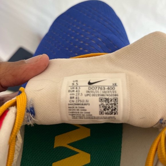 Men’s Nike Air Zoom Pegasus 38 A.I.R Jordan Moss- Style number - DO7763-400 - Picture 6 of 7